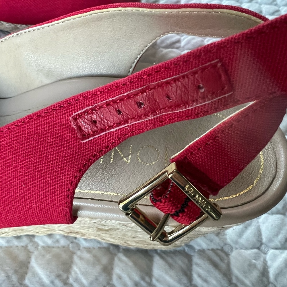 Vionic red slingback wedge espidrilles - Picture 7 of 10